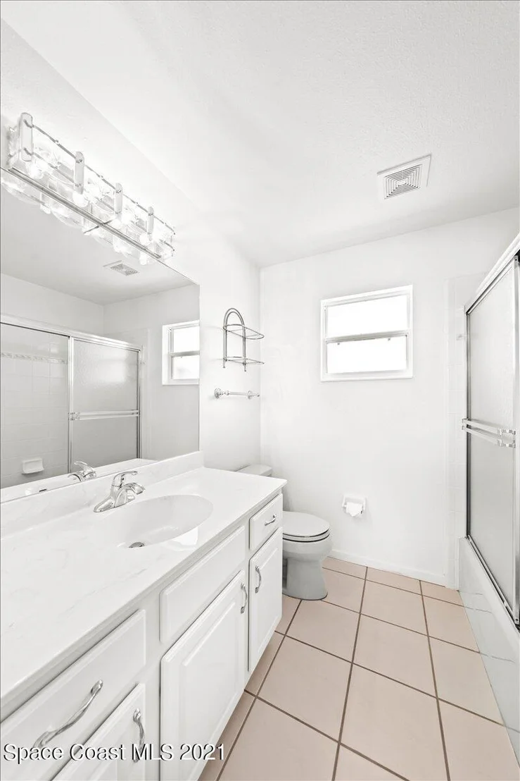 Photo of 320 Bahama Drive