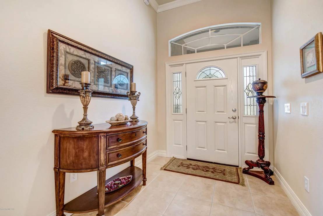 Photo of 2045 Botanica Circle