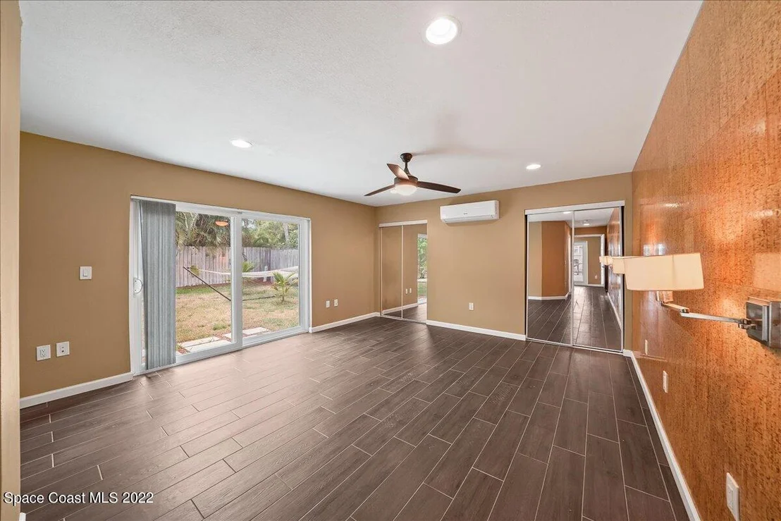 Photo of 239 Sand Pine Road
