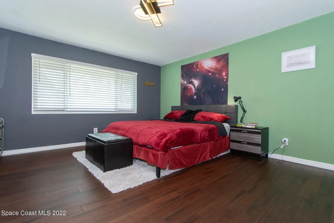 Photo of 3210 Calgary Street