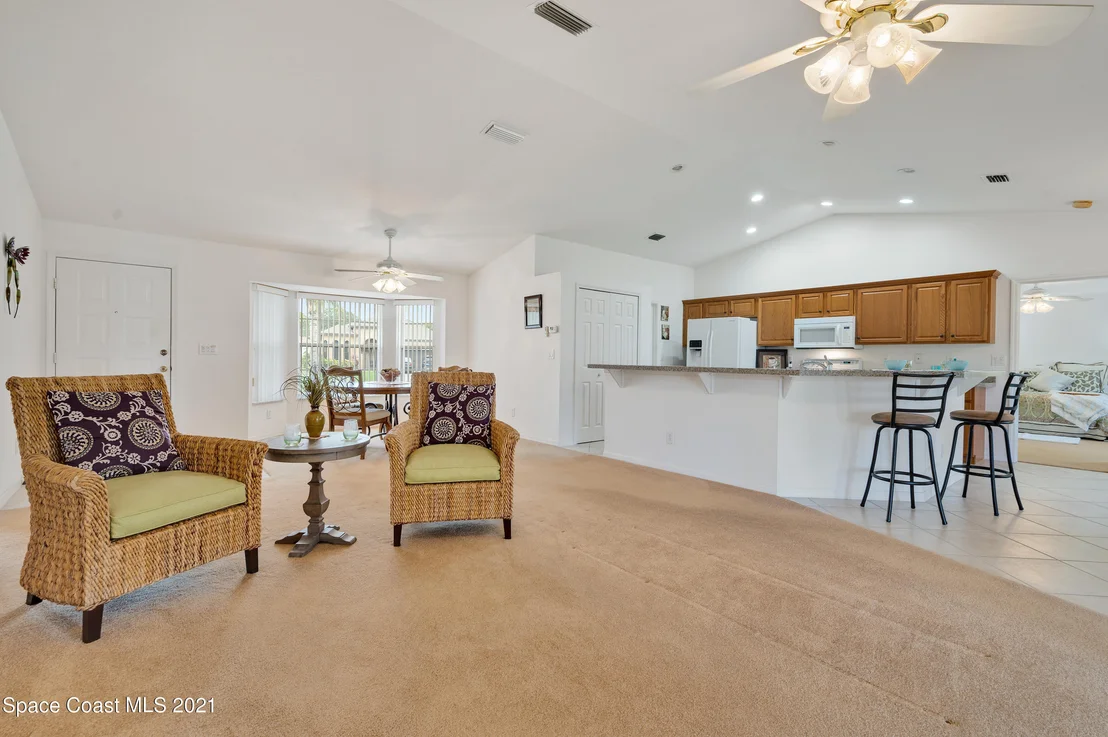 Photo of 786 Seven Gables Circle SE