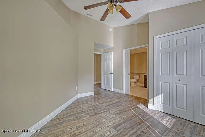 Photo of 3916 Saint Armens Circle