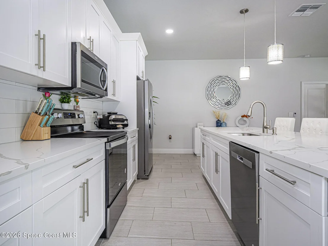 Photo of 3010 Eldron Boulevard SE