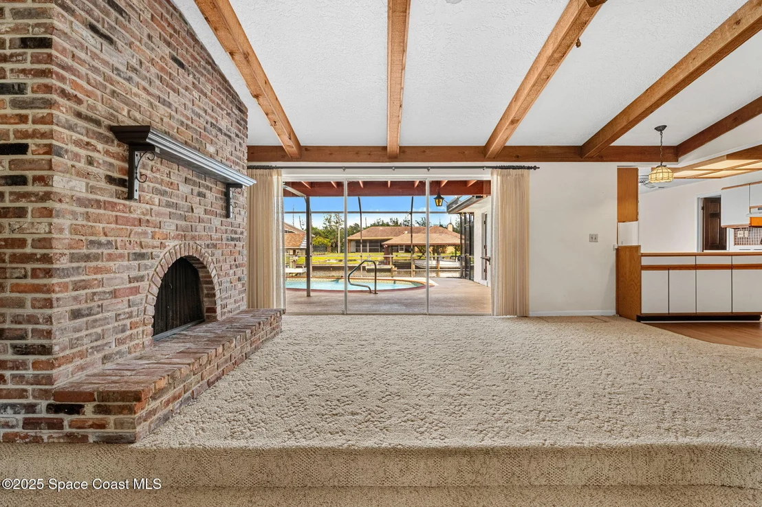 Photo of 424 Arrowhead Lane