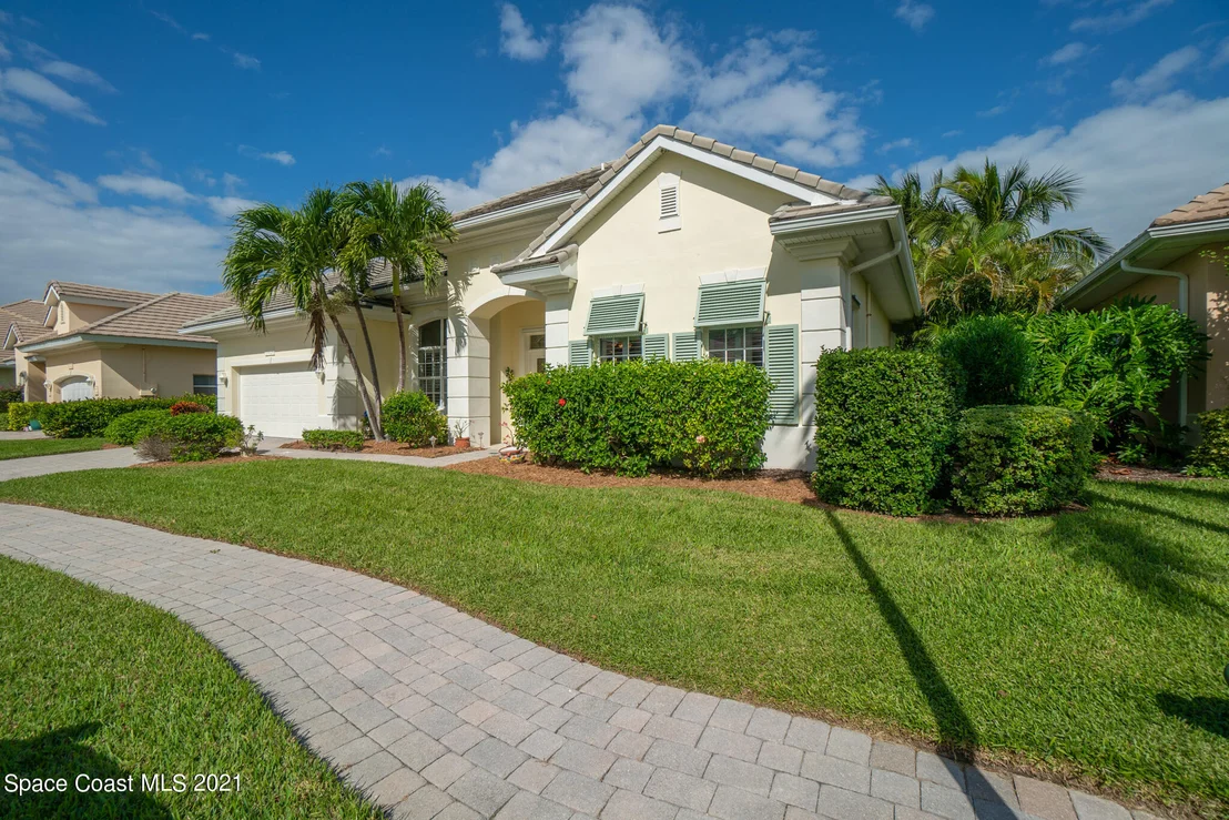 Photo of 5467 Solway Drive