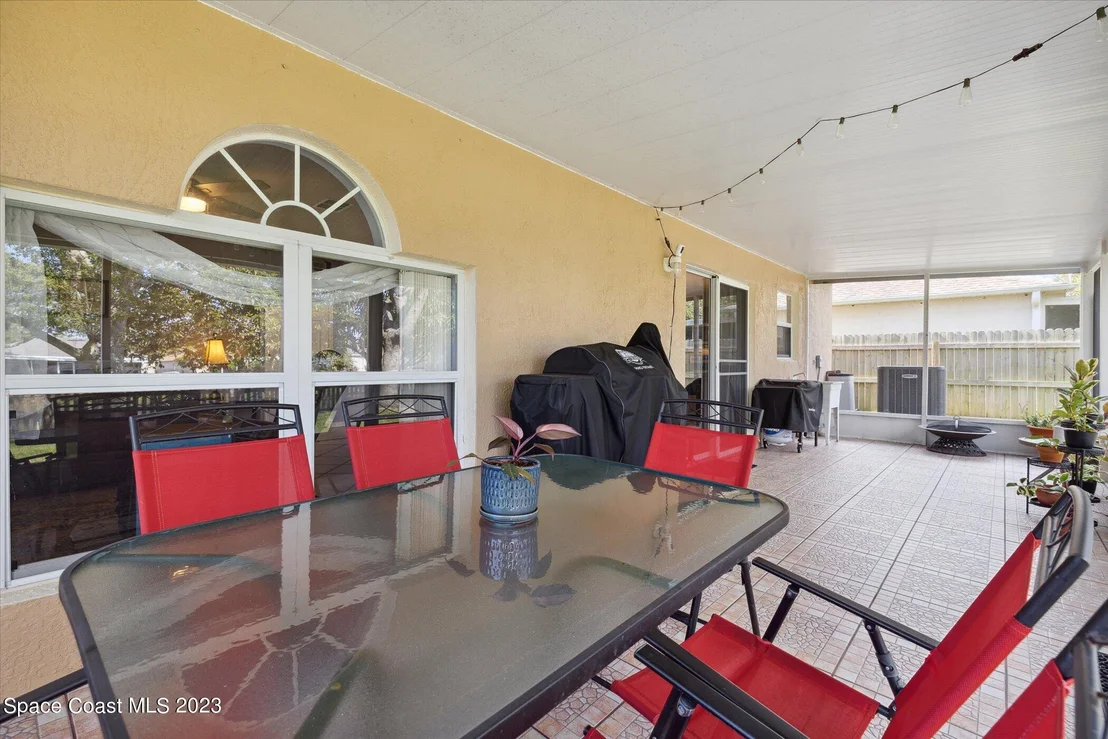 Photo of 2120 Myla Lane