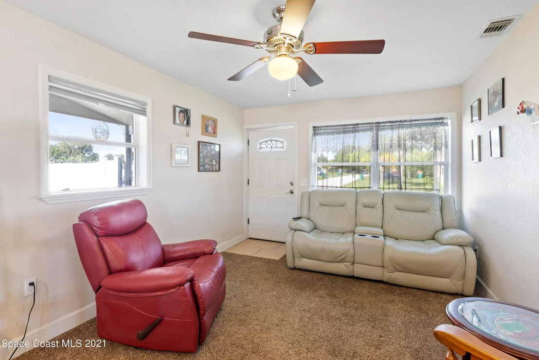 Photo of 4163 Robinhood Drive