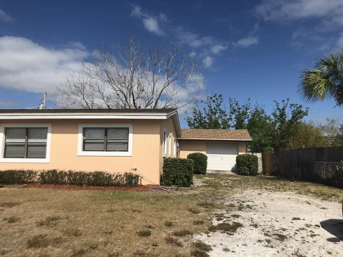 Photo of 2224 Allan Adale Road