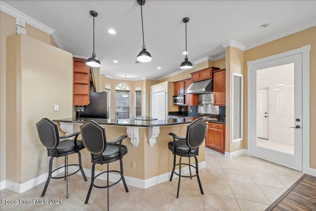 Photo of 293 Pebble Hill Way