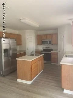 Photo of 6955 Briggs Avenue