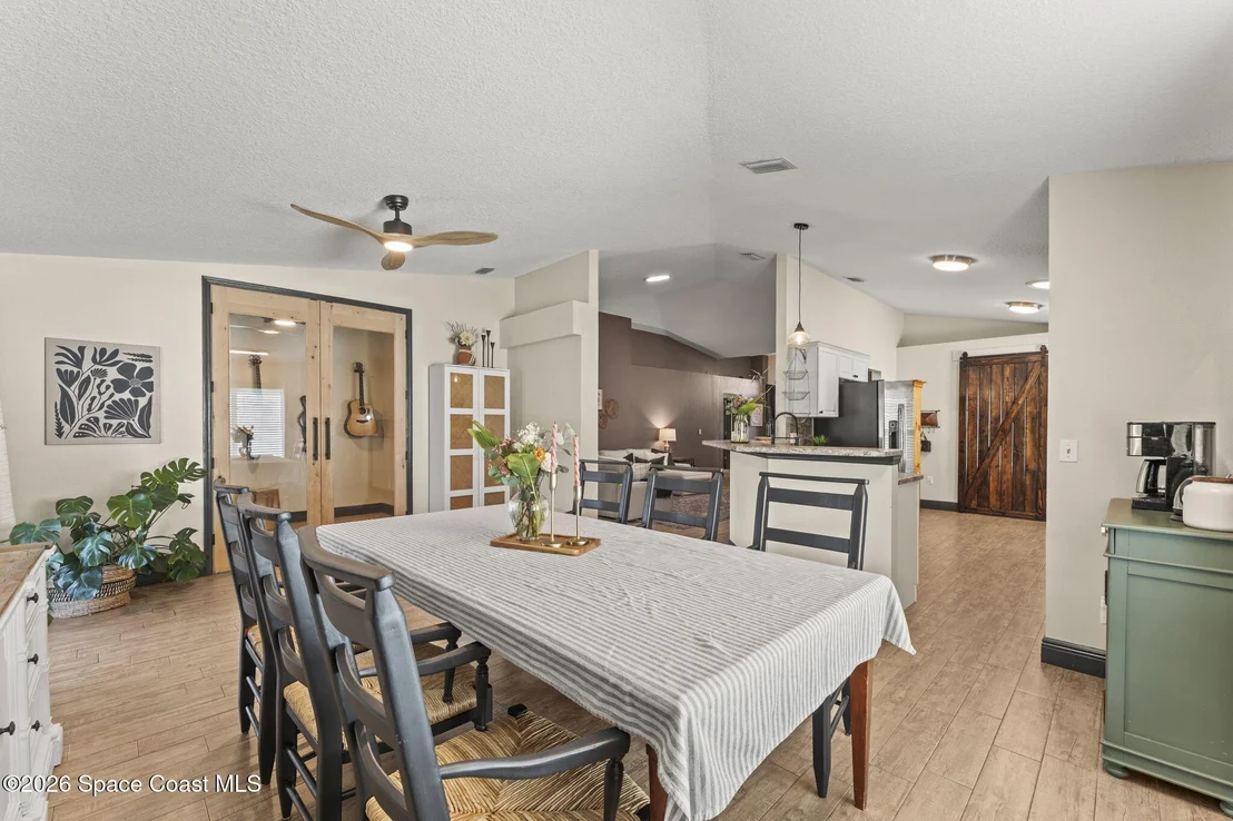 Photo of 4600 Radford Lane