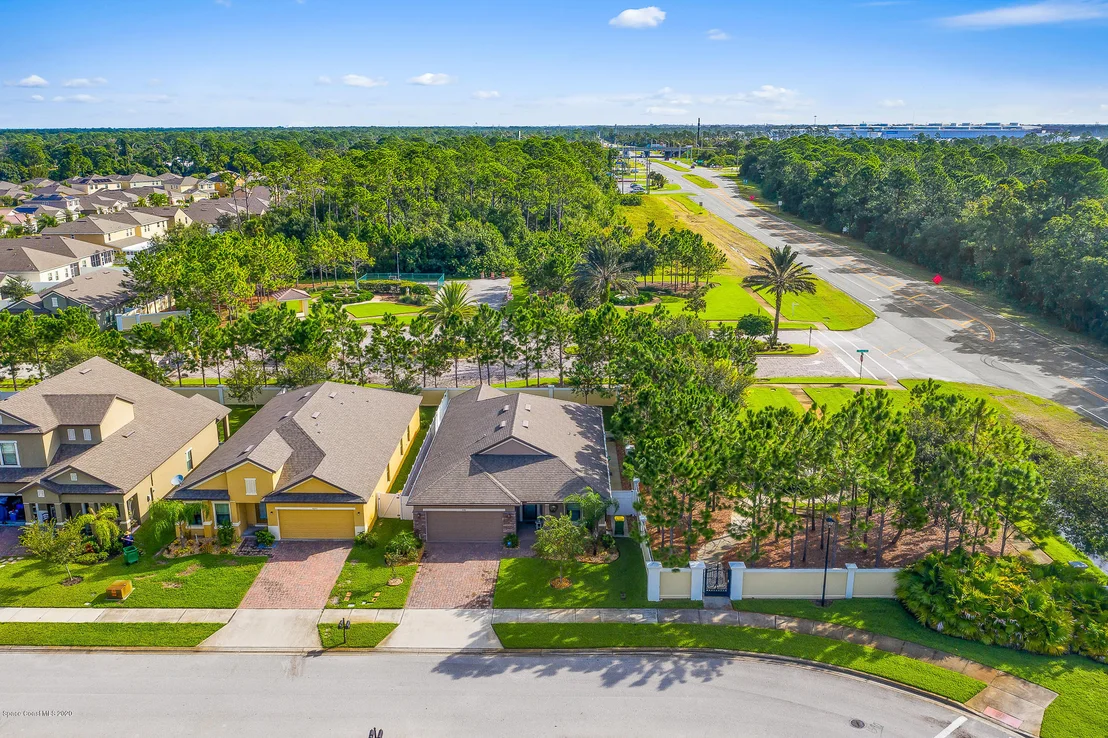 Photo of 5261 Extravagant Court