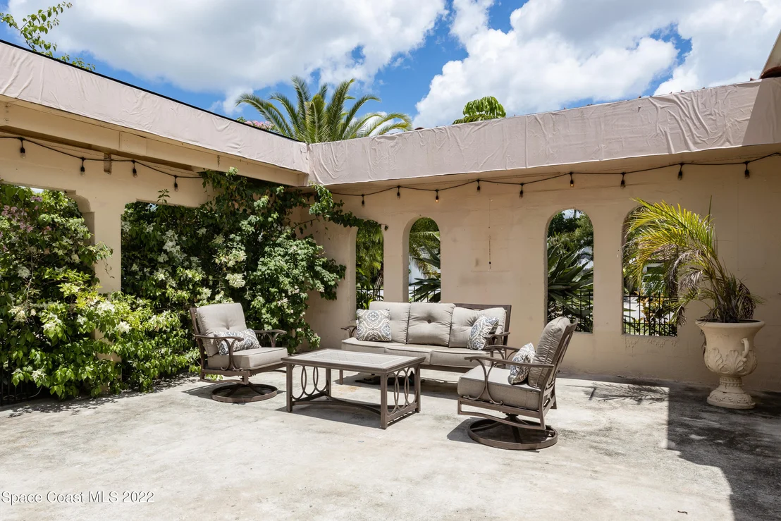Photo of 115 Valencia Road