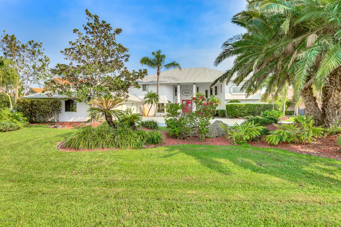 Photo of 465 Lanternback Island Drive