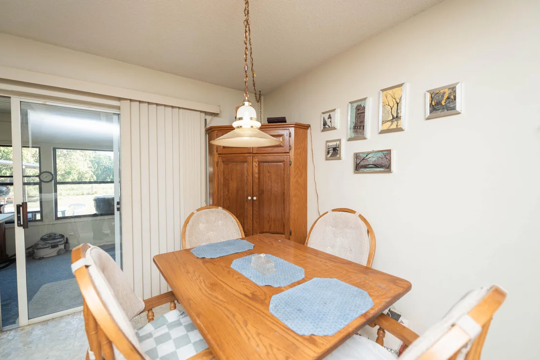 Photo of 927 Burn Drive NE