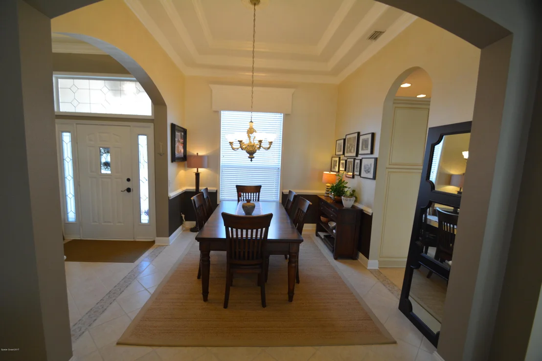 Photo of 2741 Englewood Drive