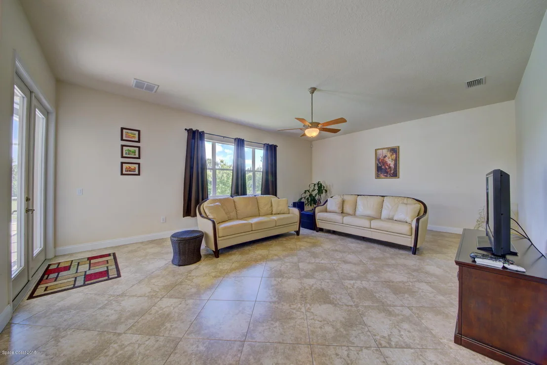 Photo of 7562 Windover Way