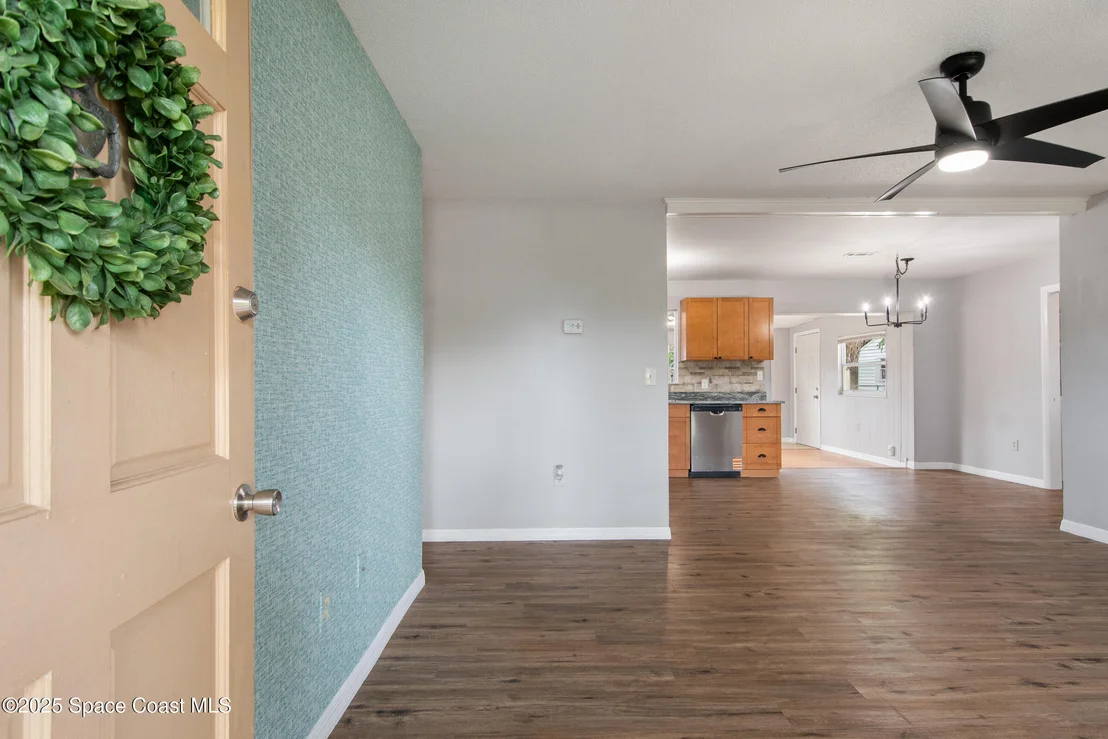 Photo of 620 Clarke Avenue