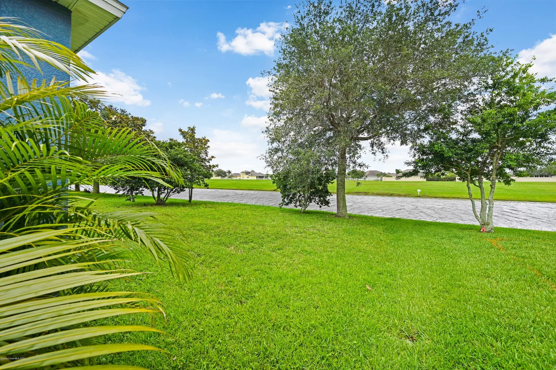 Photo of 6097 Indigo Crossing Drive