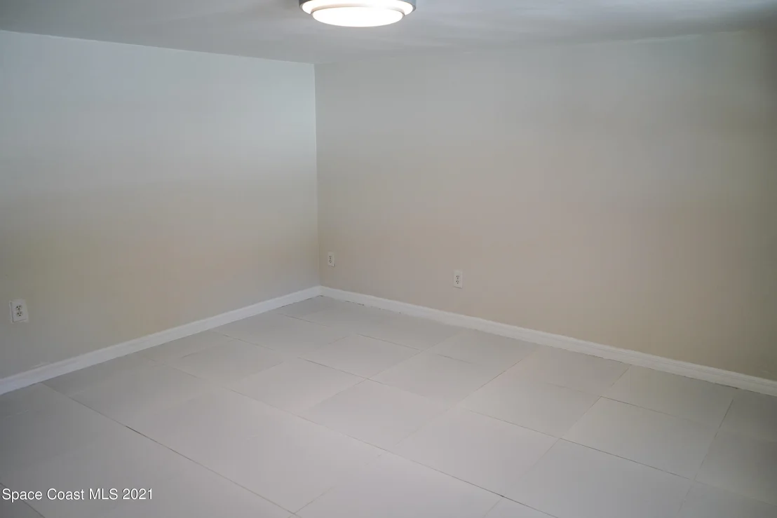 Photo of 80 Katherine Boulevard