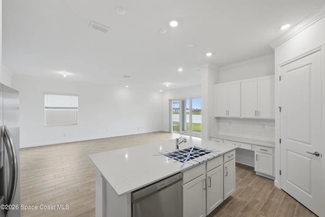 Photo of 923 Veronese Place NW