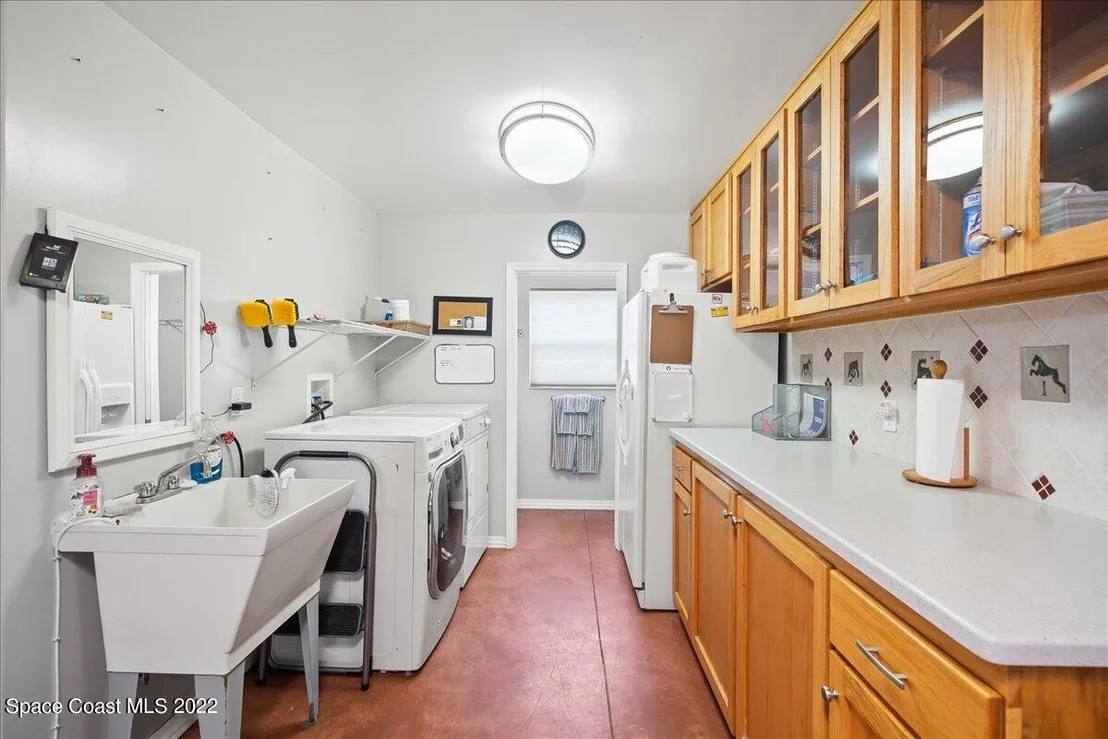 Photo of 3660 Burkholm Road