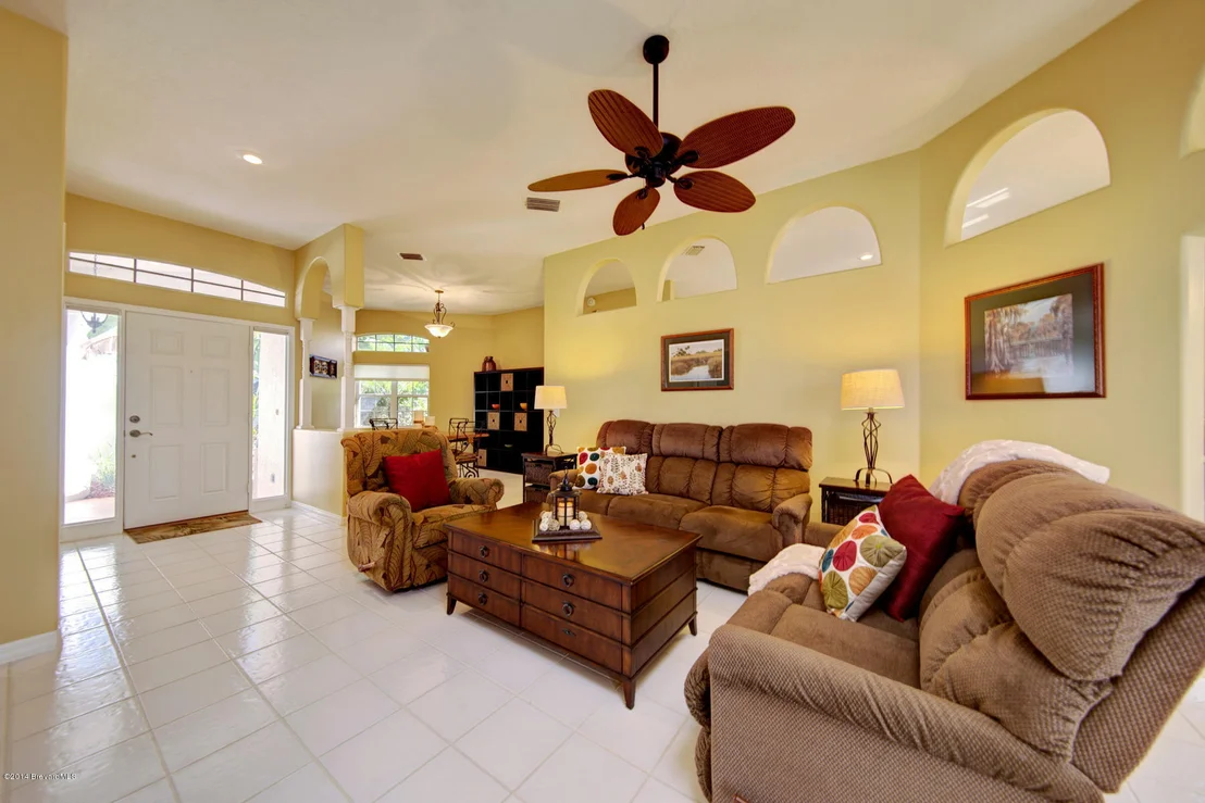 Photo of 489 Carmel Drive