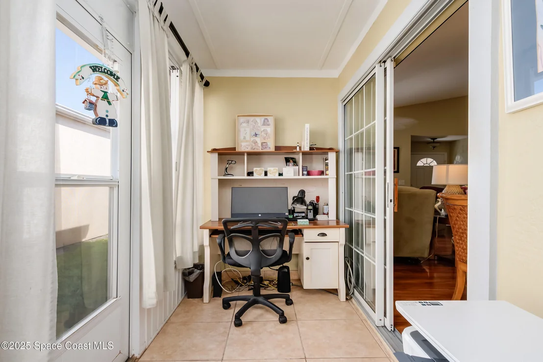 Photo of 912 S South Fork Circle
