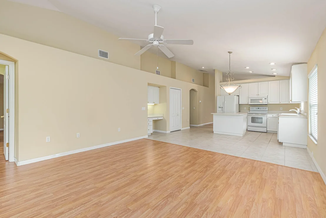 Photo of 6914 Renshaw Drive