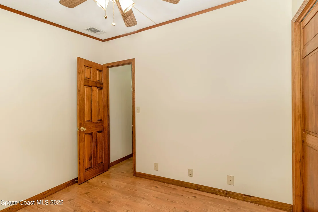 Photo of 4991 Cambridge Drive