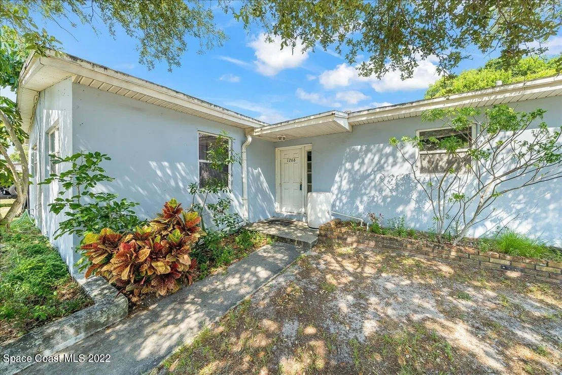 Photo of 1266 Bianca Drive NE