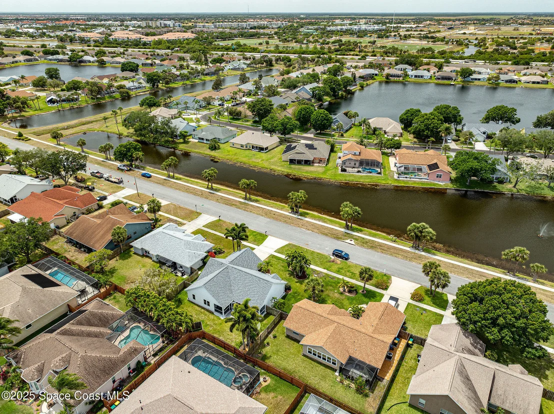Photo of 1909 Crane Creek Boulevard