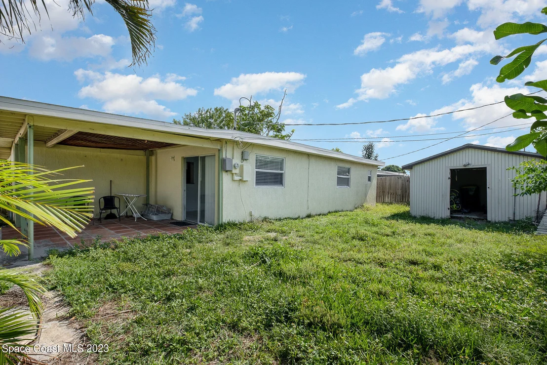 Photo of 2697 Locksley Road