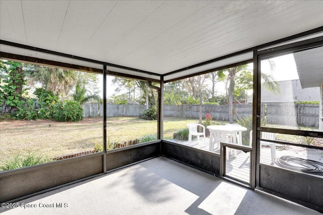 Photo of 5453 Holden Road