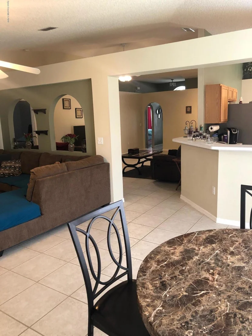 Photo of 2114 Spring Creek Circle NE
