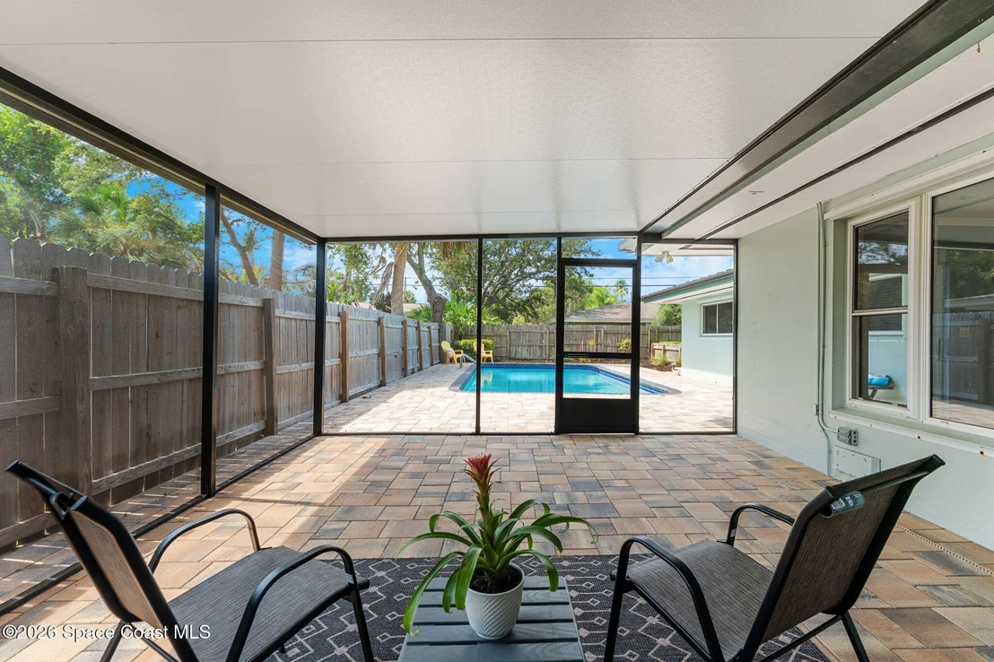 Photo of 545 Seabreeze Drive