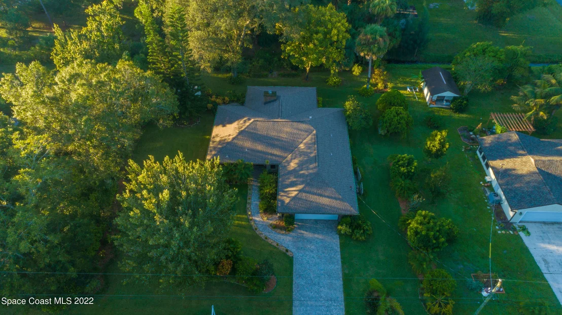 Photo of 6691 Towhee Drive