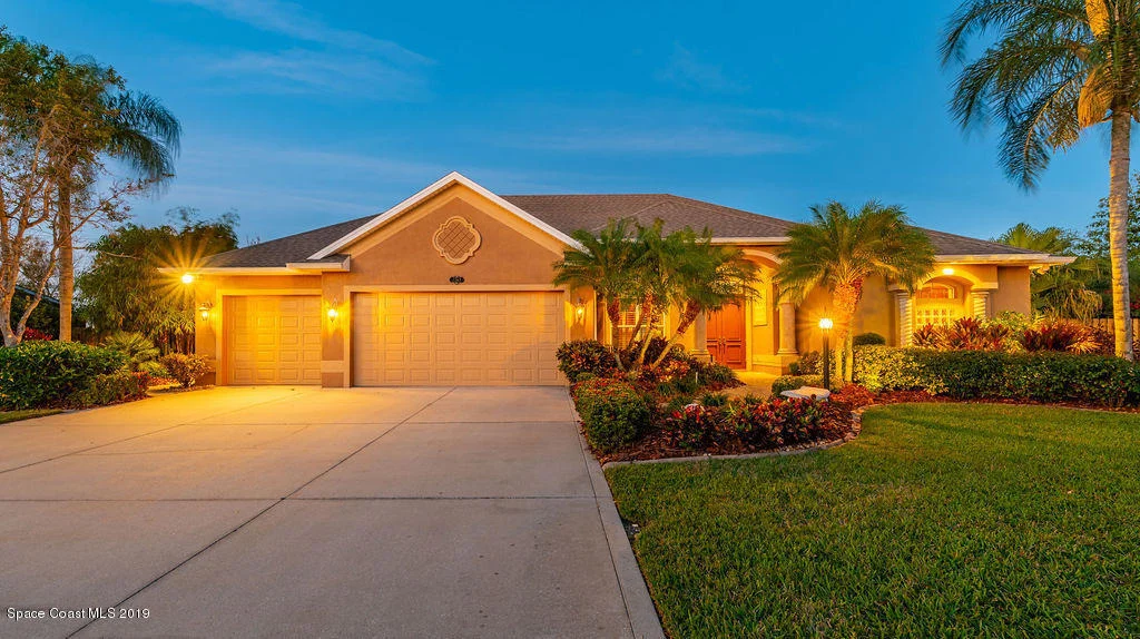 Photo of 2263 Woodfield Circle