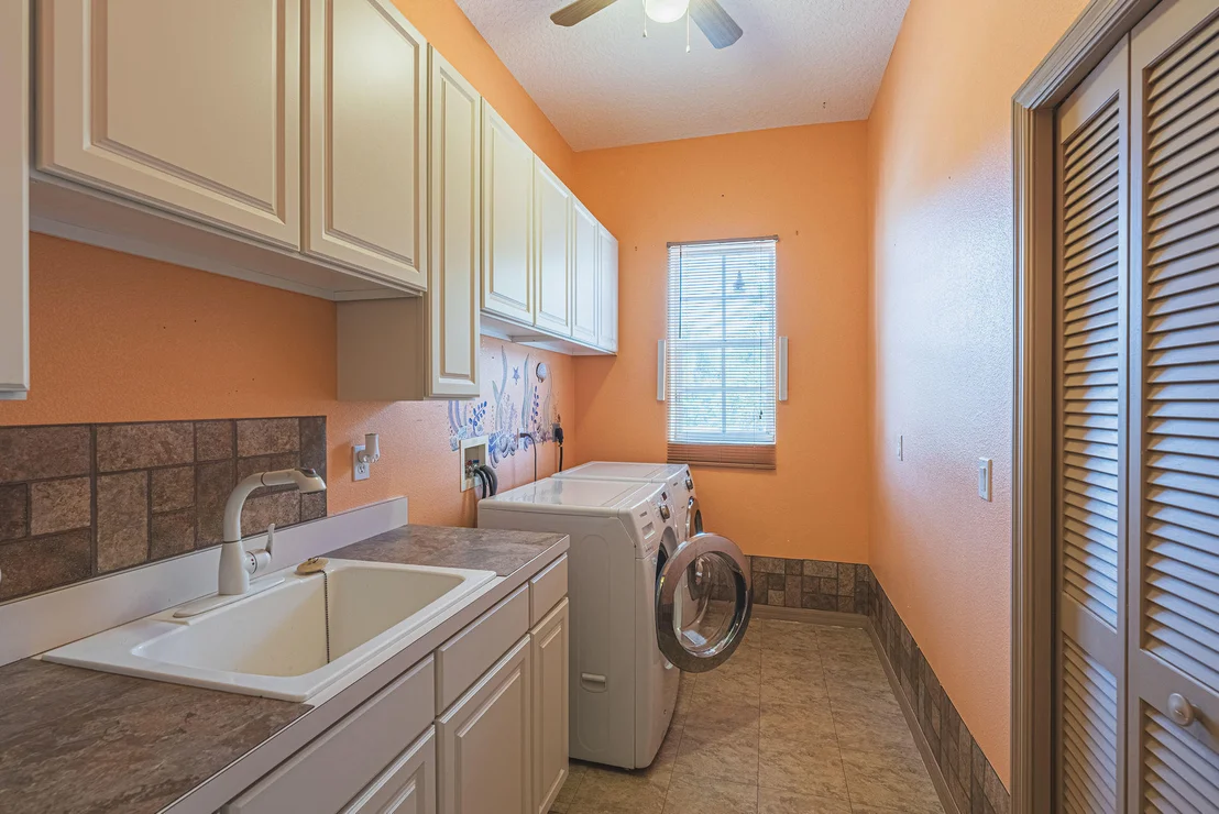 Photo of 585 Amber Lane