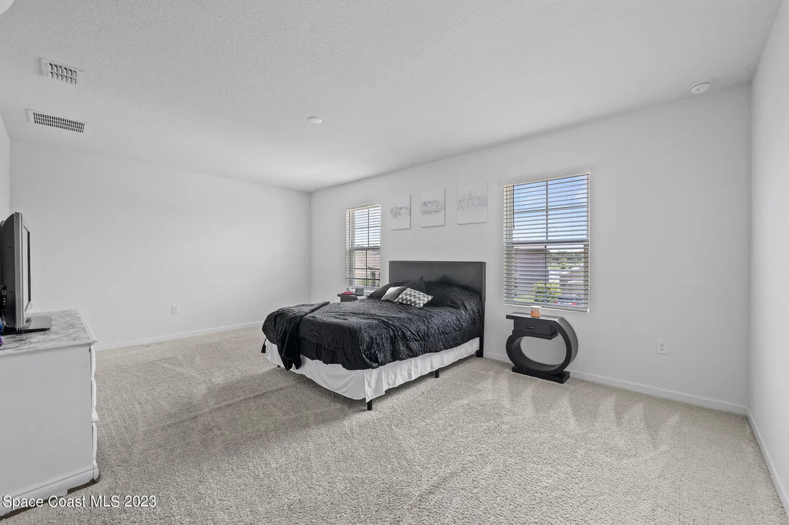 Photo of 215 Sorrento Drive