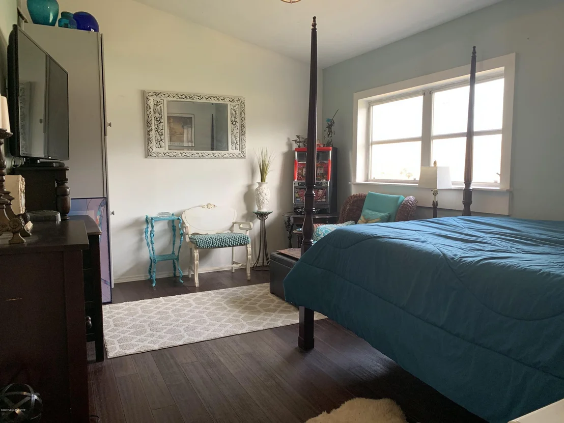 Photo of 1512 Mac Arthur Lane