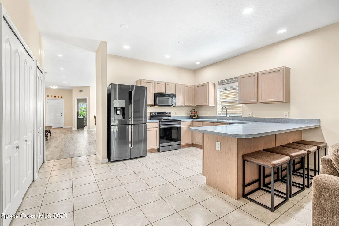 Photo of 5022 Outlook Drive