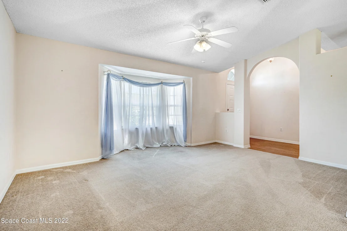 Photo of 821 Potomac Drive