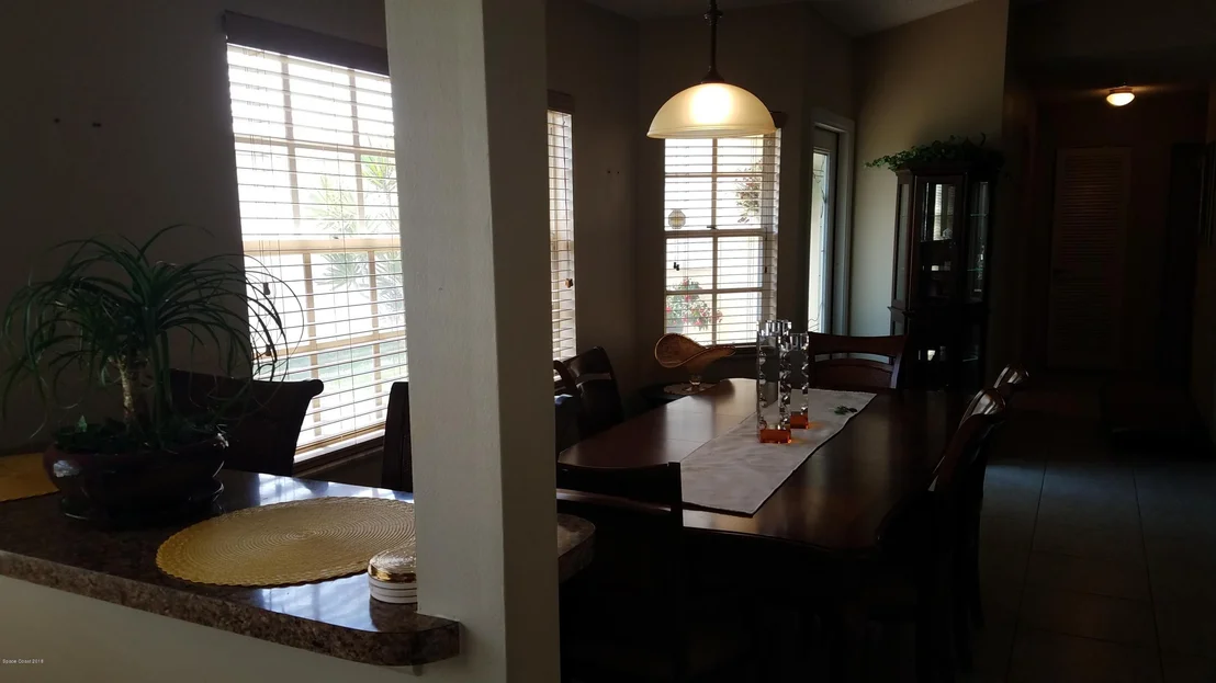 Photo of 1942 Elderberry Court NE