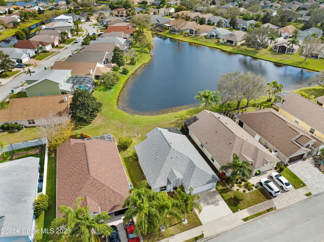Photo of 895 Shaw Circle