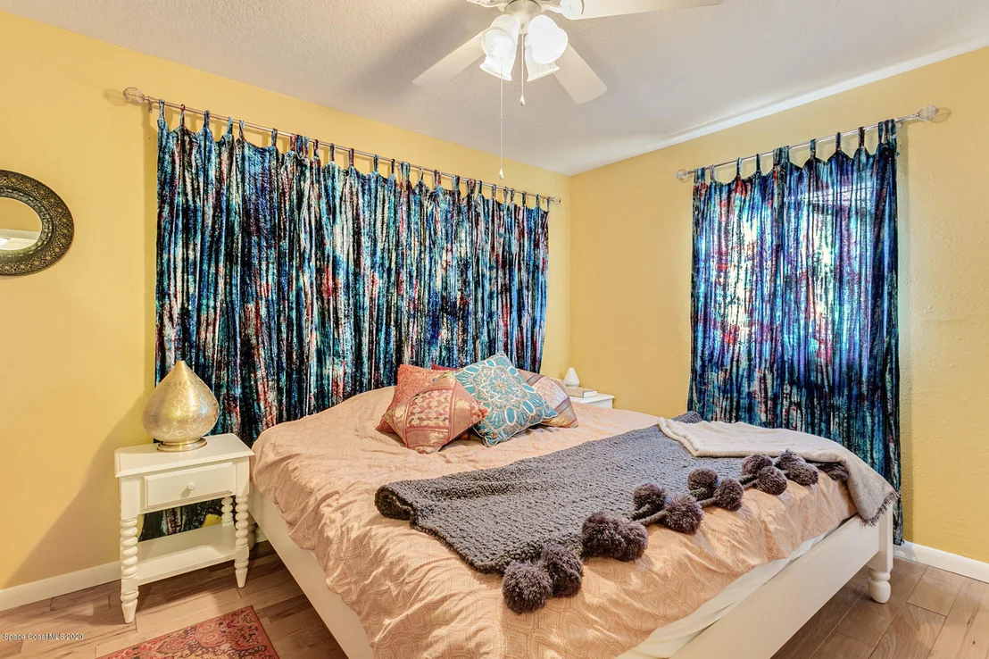Photo of 1221 Rivermont Drive