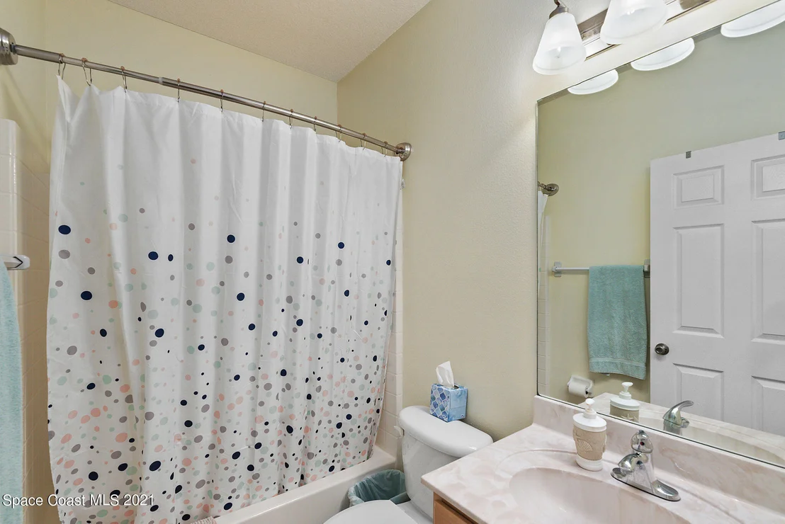 Photo of 561 Cressa Circle
