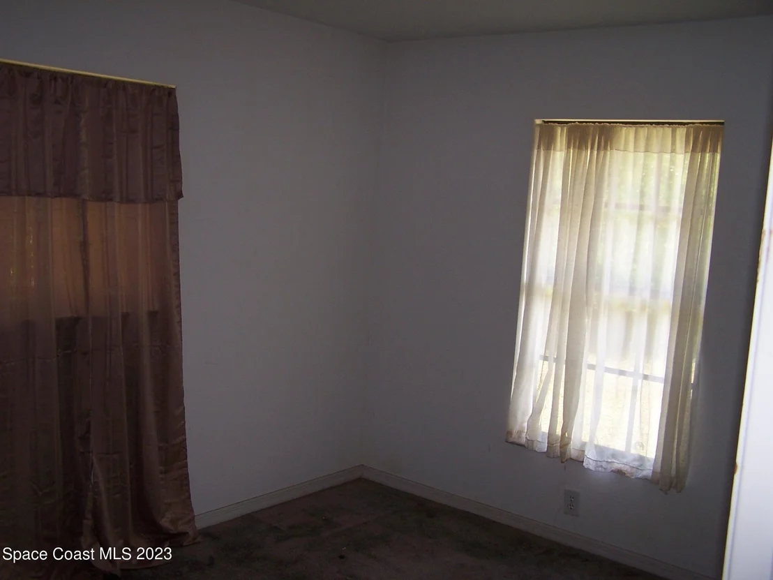Photo of 3735 Felda Street