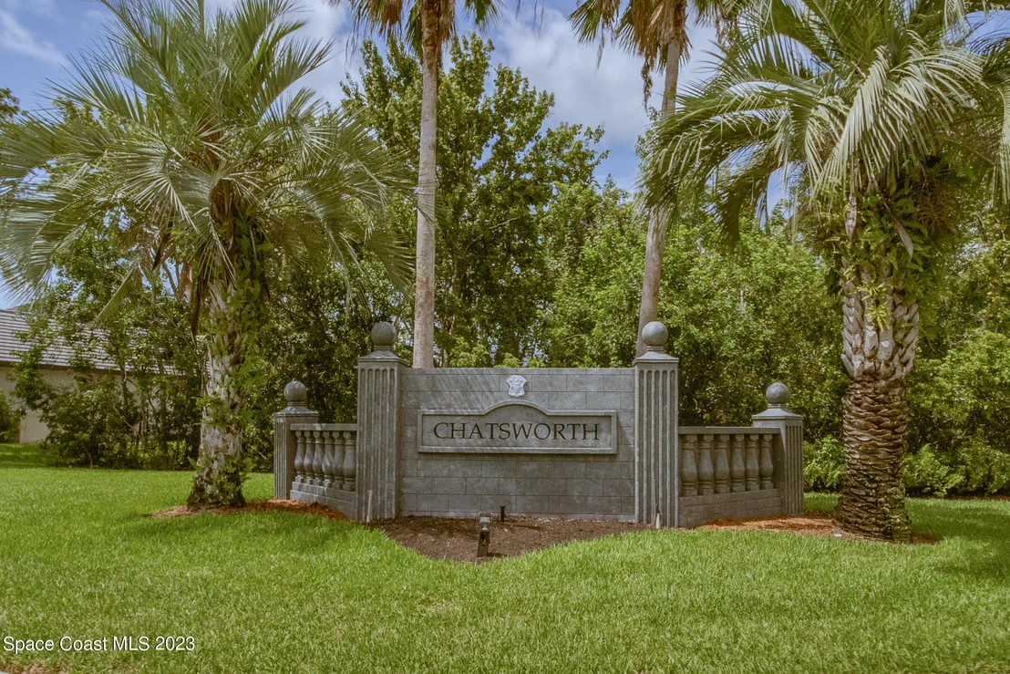 Photo of 844 Chatsworth Drive