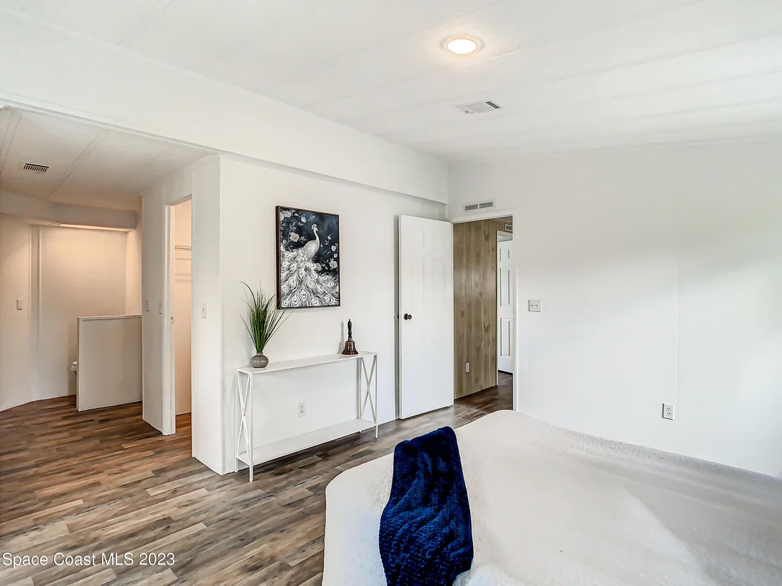 Photo of 534 Jennifer Circle